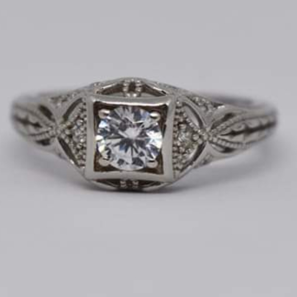 Sterling Silver and CZ 1800's Replica Ring. Size 8.
